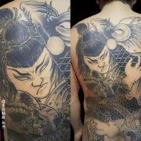 金太郎の抱き鯉・背中・刺青